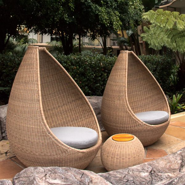 Jane Hamley Wells JETSET_DOVJSN modern indoor outdoor round side tables teak top woven sphere base natural color lifestyle_2
